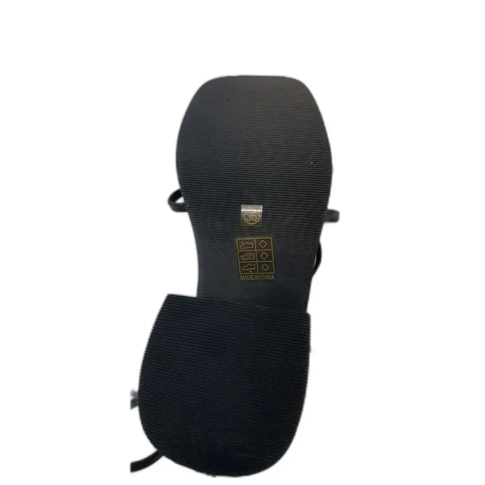 unknow source women’s black